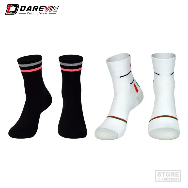 

DAREVIE Cycling Socks Sports Soft Breathable Elastic Biking Anti-Bacterial Reflective Bicycle Professional Sockings Pro