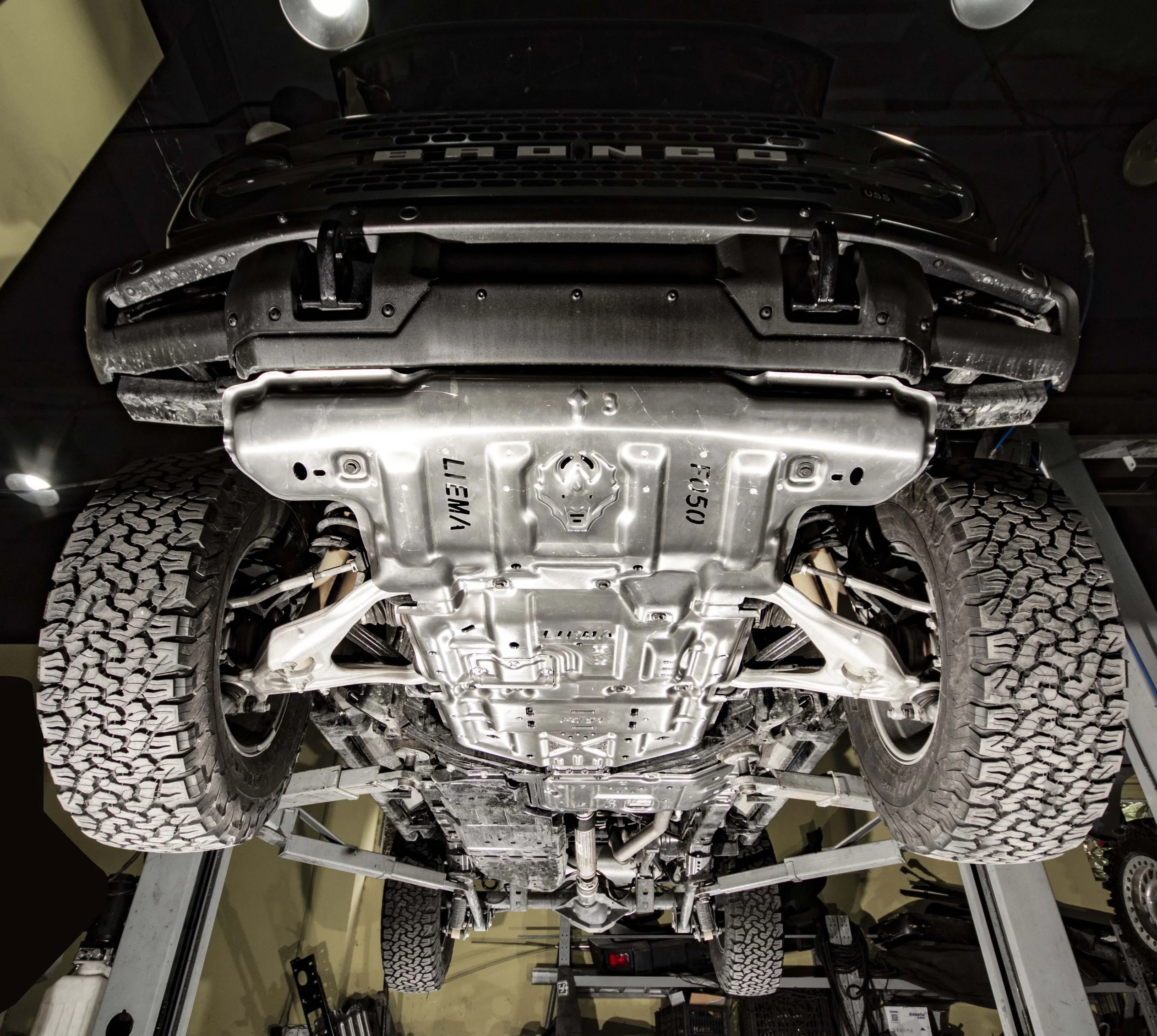 Accessories fit for Ford Bronco 2.3 2.7 Sport Junxi 3D Engine Crankcase Protection Cover Shield Guard Defender Skid Plate