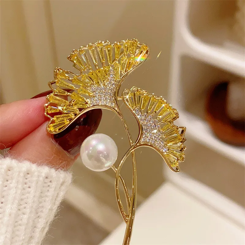 JadeAngel Snowflake Brooch For Women - Brass With Cubic Zirconia & Imitation Pearl, 40mm Elegant Pin