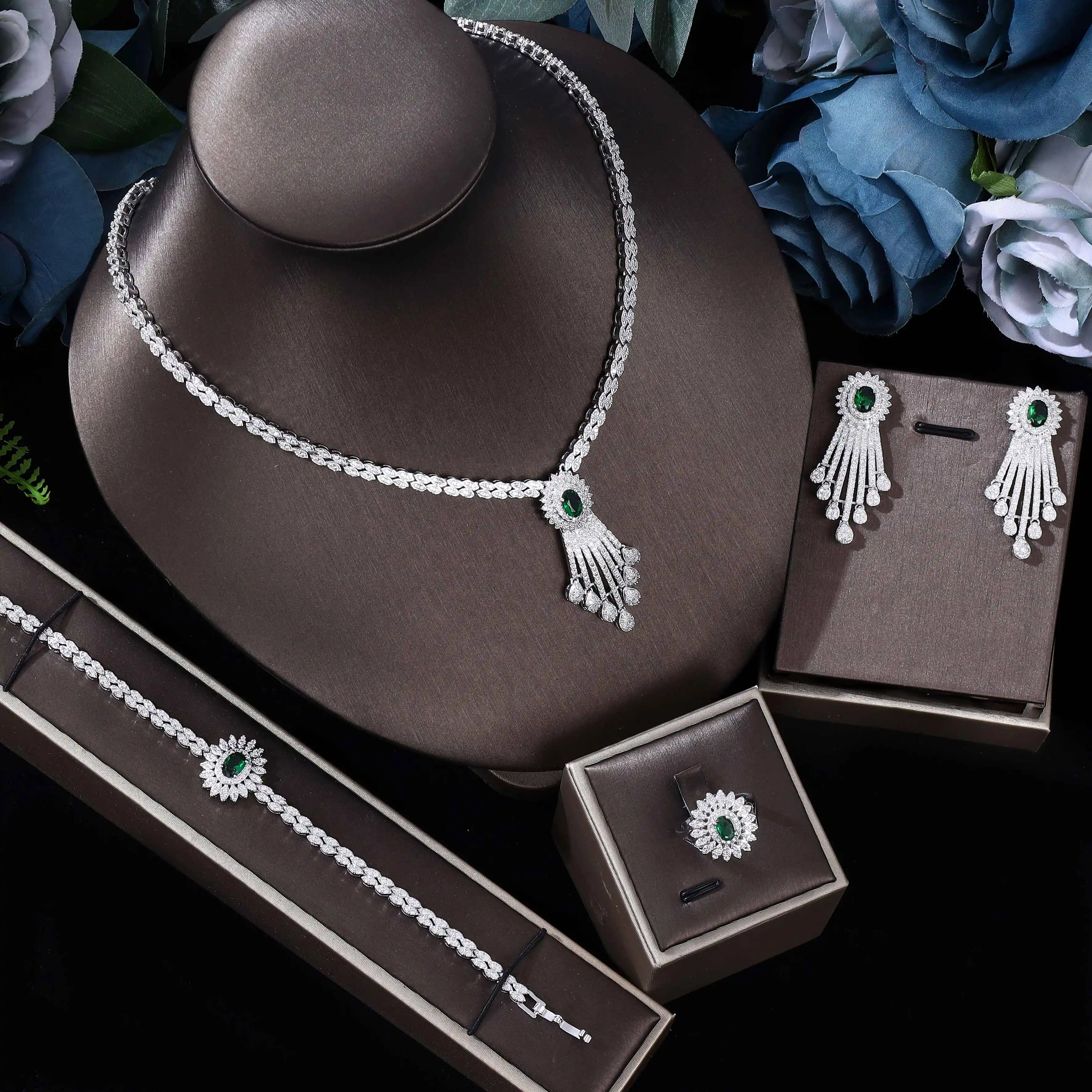 

Famous Brand 4pcs Bridal Zirconia Full Jewelry Sets For Women Party, Dubai Nigeria CZ Crystal Wedding Jewelry Sets