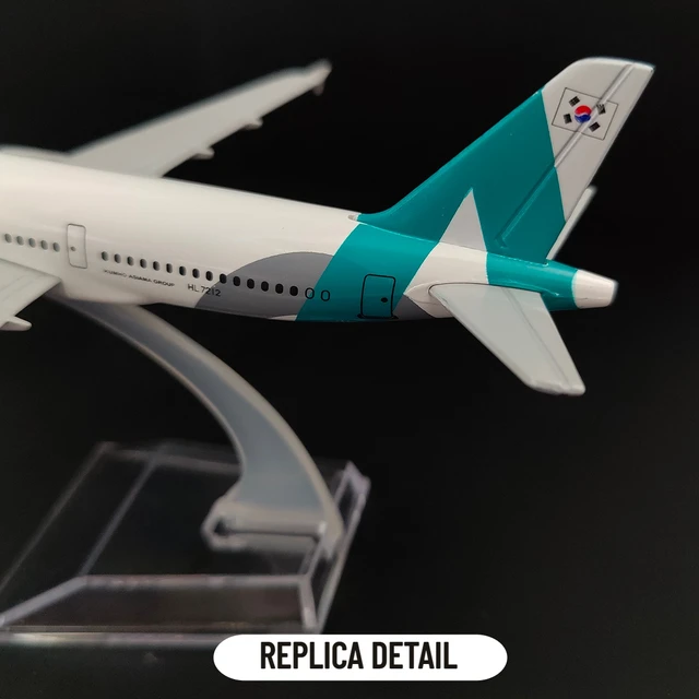 Scale 1:400 Metal Aircraft Model, Korea Seoul A320 Airplane Diecast Aeroplane Home Office Decor Mini Moto Toy for Children 5