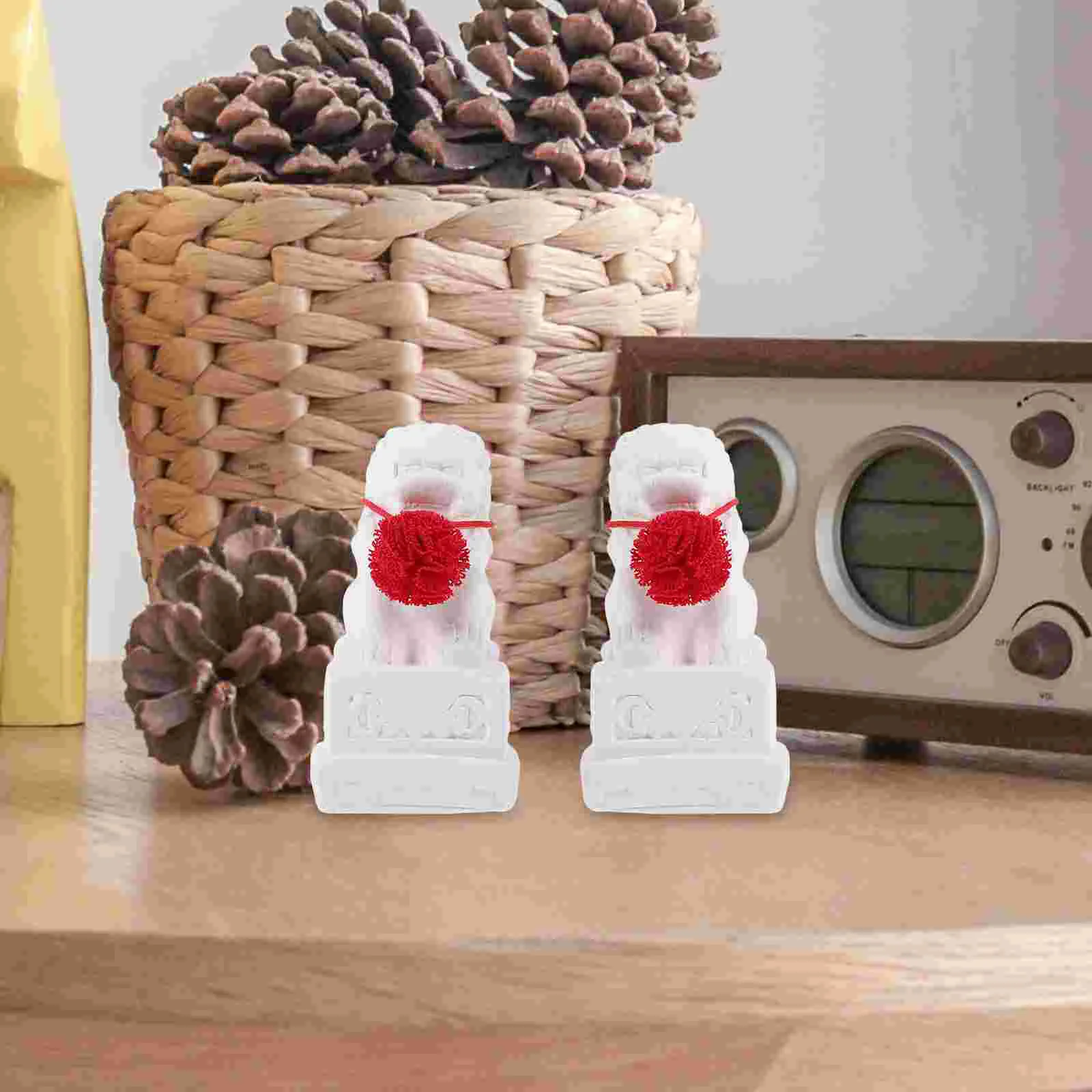 

2Pcs Mini Lion Sculpture Animal Statue Micro Landscape Garden Ornament Decoration
