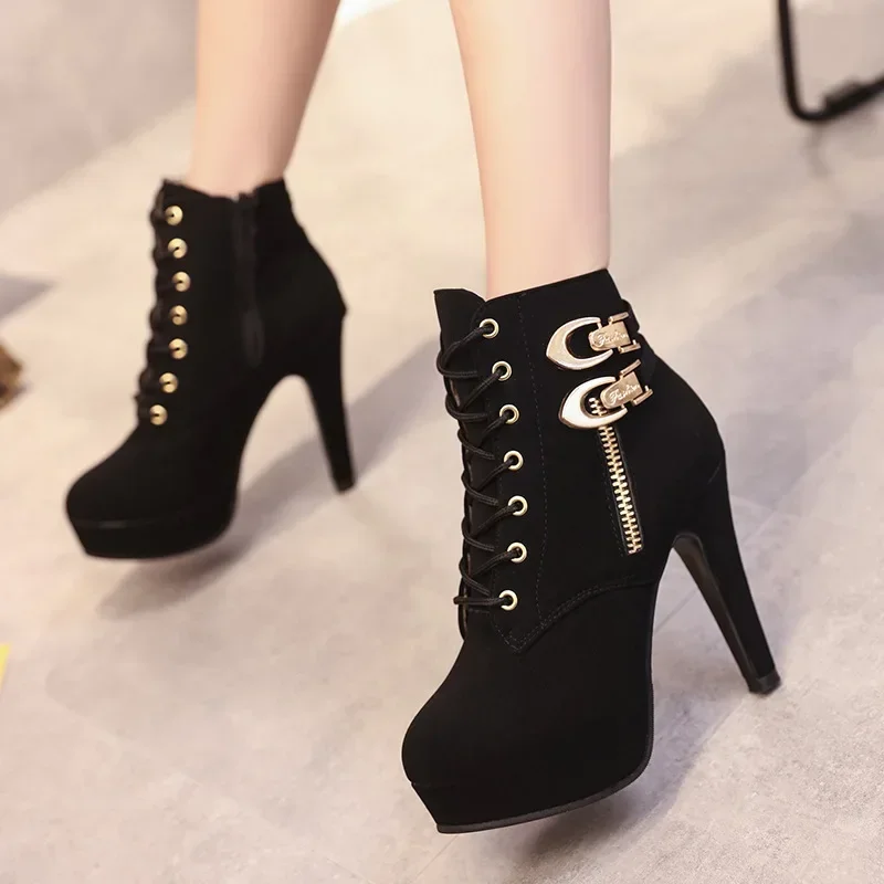 2023 New Platform Boots Autumn Winter Women Boots High Quality Solid Lace-up European Ladies Shoes PU Leather Platform Shoes