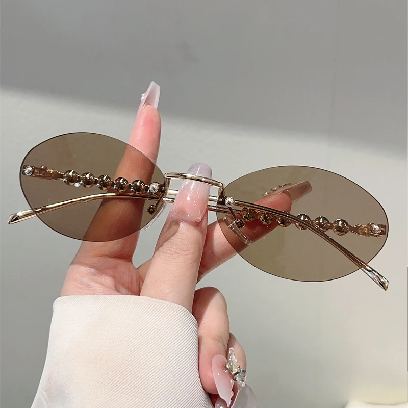 KAMMPT Randlose ovale Sonnenbrille mit Perlen für Damen, stilvoll, Vintage-Dekor, neue trendige Luxus-Markendesign, lässige Sonnenbrille – Detail 8