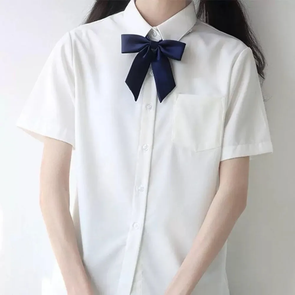Camisa Blanca Clásica Informal, Camisa Básica de Corte Holgado, Estilo Preppy, Blusa de Manga Corta, Temporada de Gradua