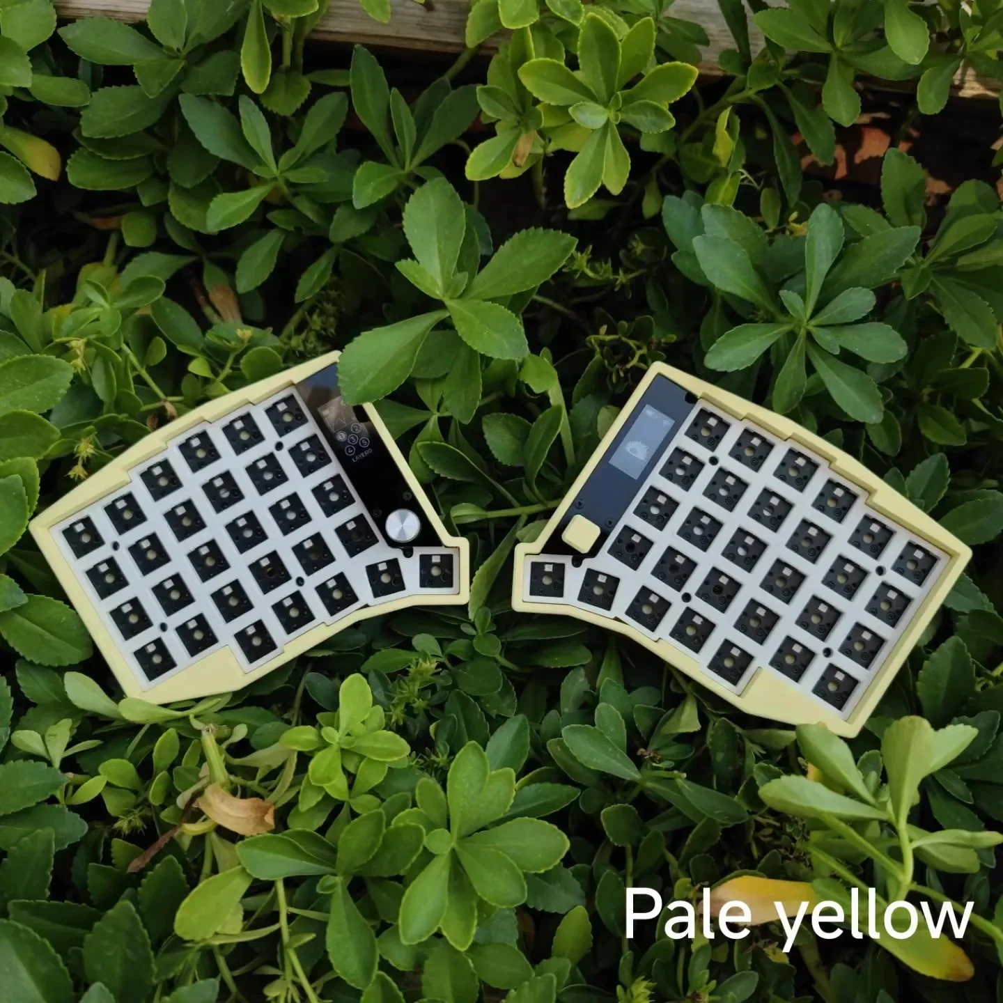 Sofle キーボード 無線 ZMK 黄軸 レトロ Sofle キーボード 無線 ZMK 黄軸 レトロ