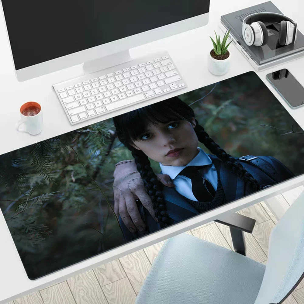 

Hot TV Wednesday Addams Large Mouse Pad PC Computer Game MousePads Desk Keyboard Mats Rubber Anti-slip Mouse Mice Mat 40x90