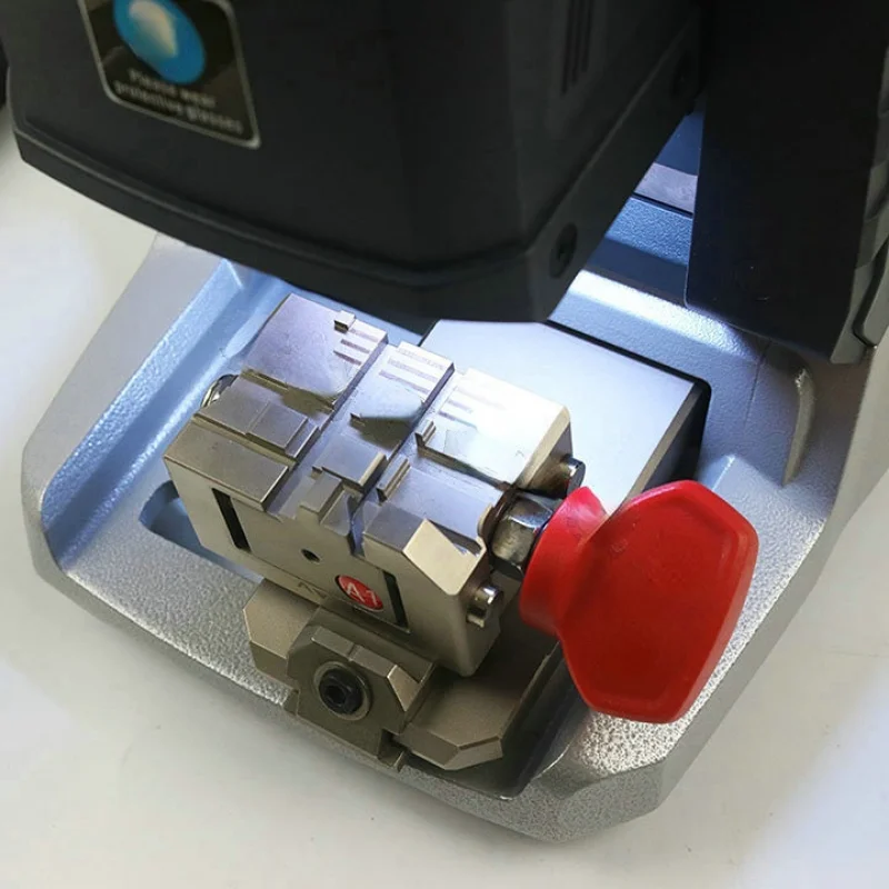 Рисунок 5 - XA-006 портативный ЧПУ ключ машина