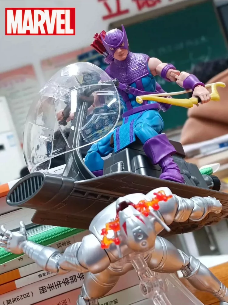 6 Pollici Marvel Legends Toy Hawkeye Flying Motorcycle Carrier Original Action Figure Statue Model Ornament Collection Toys Gift