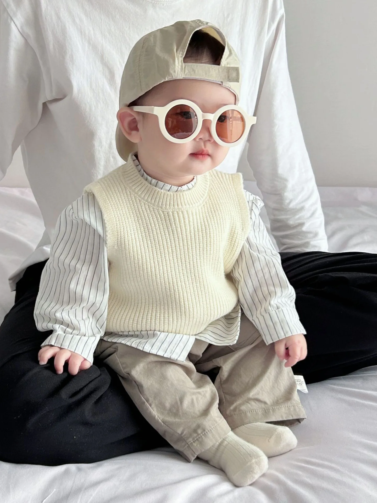 Autumn Baby Sleeveless Knitted Vest Solid Boys Girls Versatile Sweater Vest Infant Toddler Tops