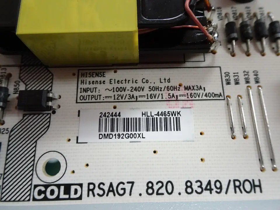 Carte d’alimentation TV HISENSE 55U72QF - réf RSAG7.820.8717/R0H– ART47