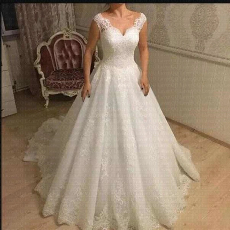 

ANGELSBRIDEP V-Neck Ball Gown Wedding Dresses Robe De Mariee Elegant Cap Shoulder Lace Saudi Arabia Formal Bride Dresses Hot