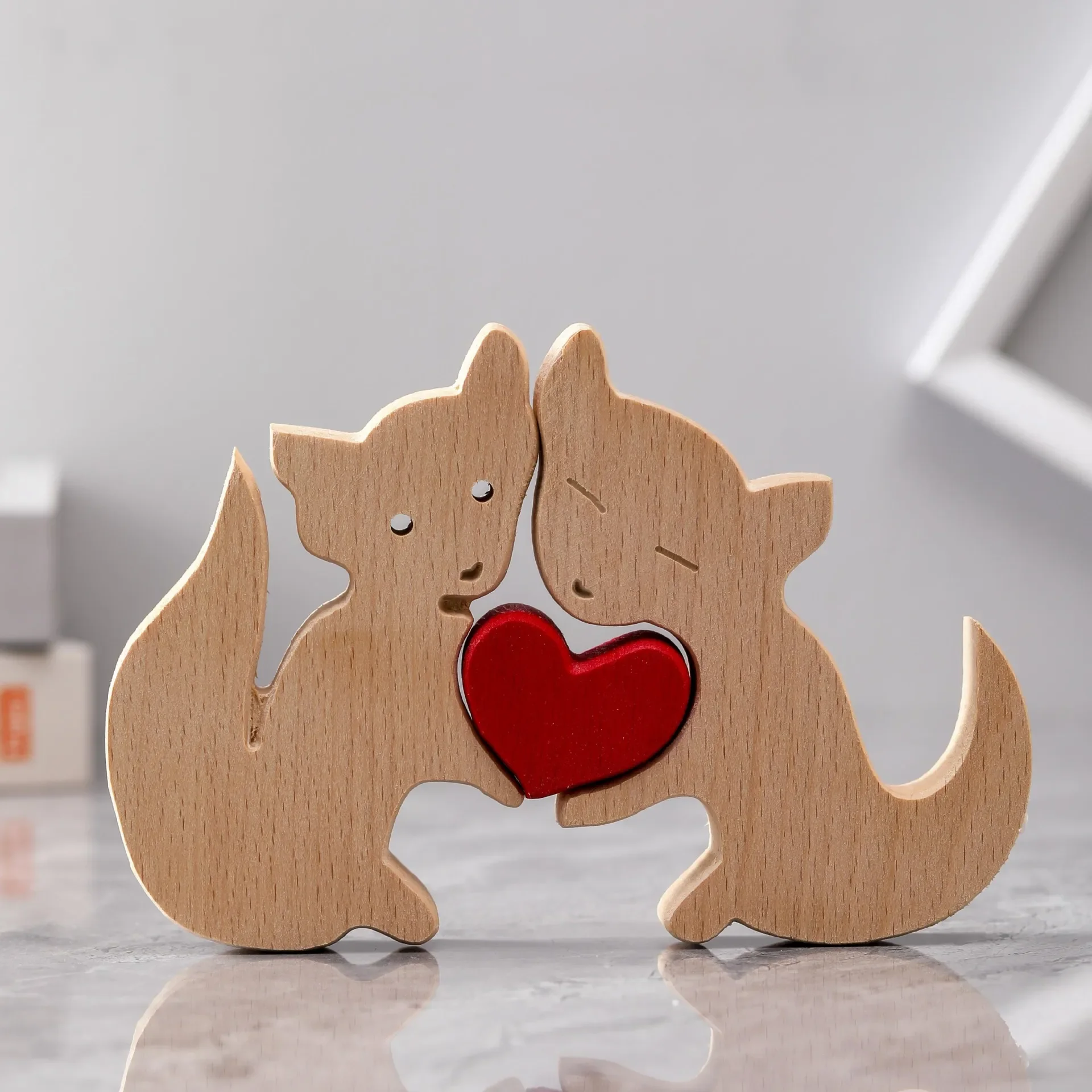 

Cute Little Fox Hugging Heart Decorative Figurines Wooden Desktop Decorations Modern Simple Handmade Ornaments Gift for Lover