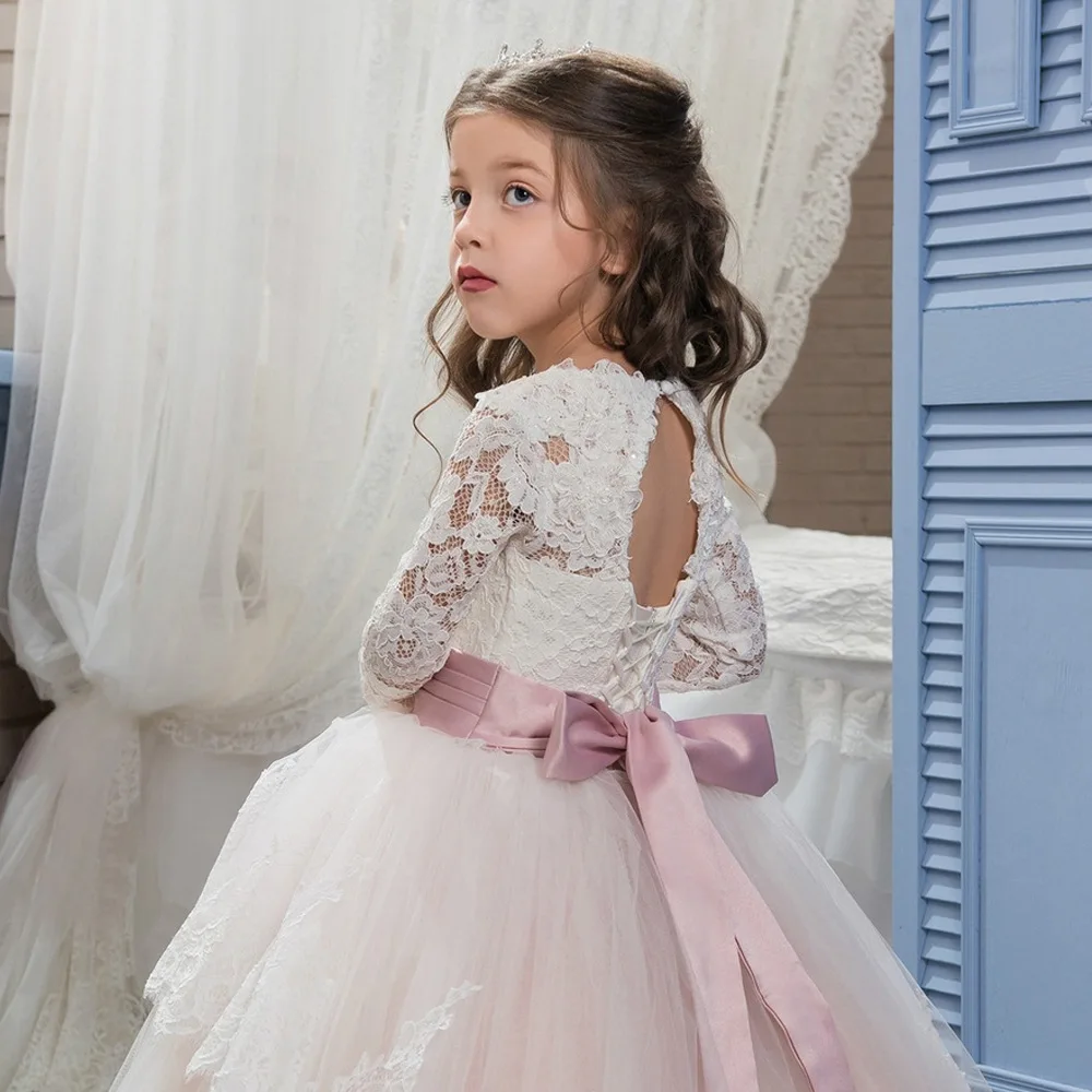 Sweet Lace Flower Girls Dresses Long Sleeves O Neck Formal Dress For Little Girls Wedding Guest Gown Birthday Party Dresses