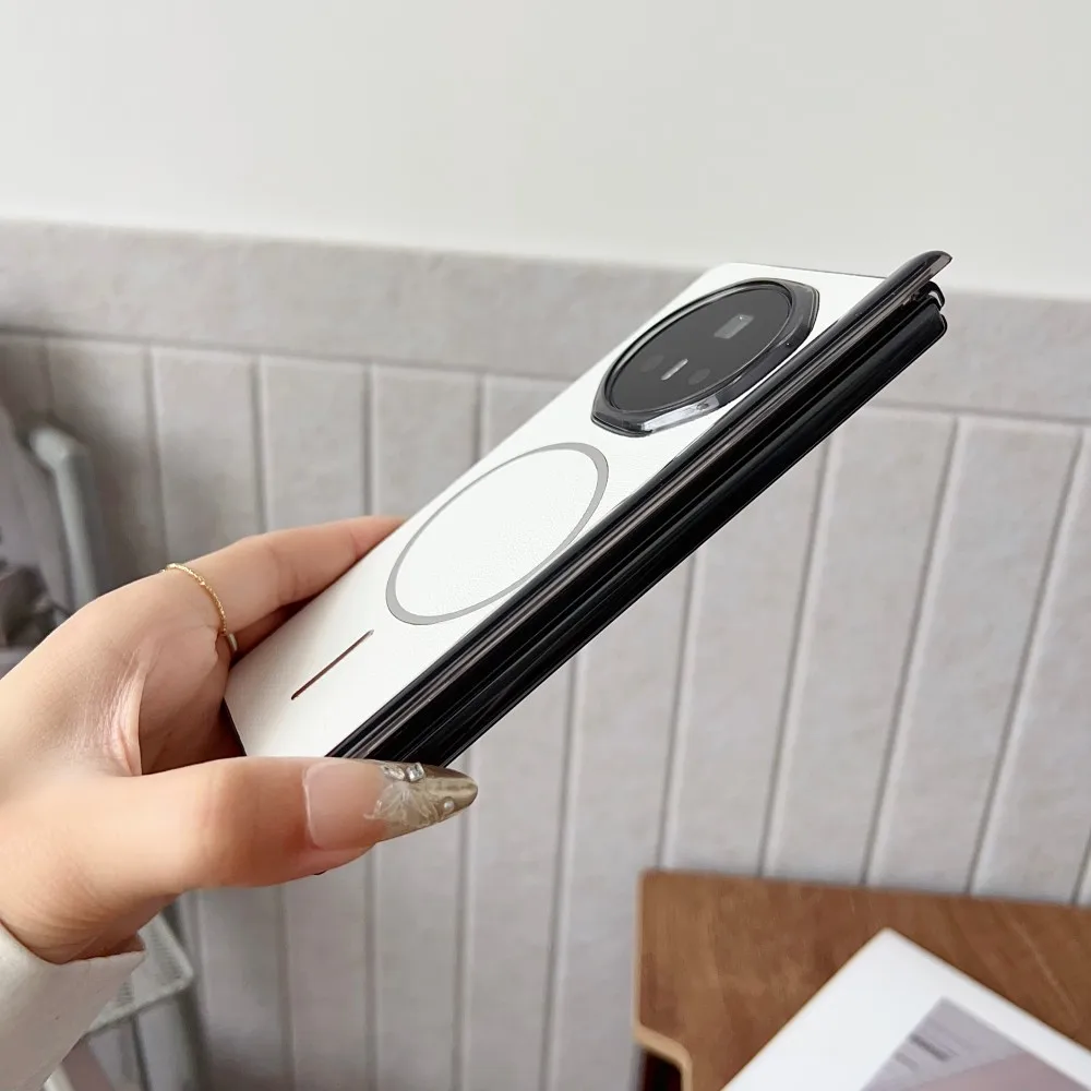 Luxurious PU Leather Magnetic Protective Phone Case - Wireless Charging Compatible