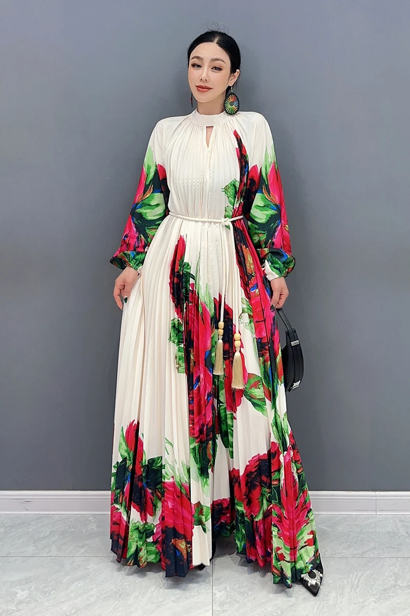 2025 Spring Autumn Pleated Dress Women Black White Long