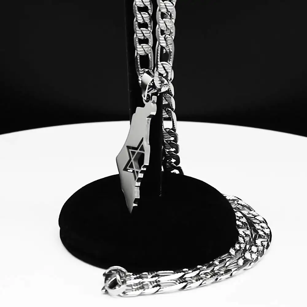 Collana con mappa di Israele incisa, Stella di David in argento