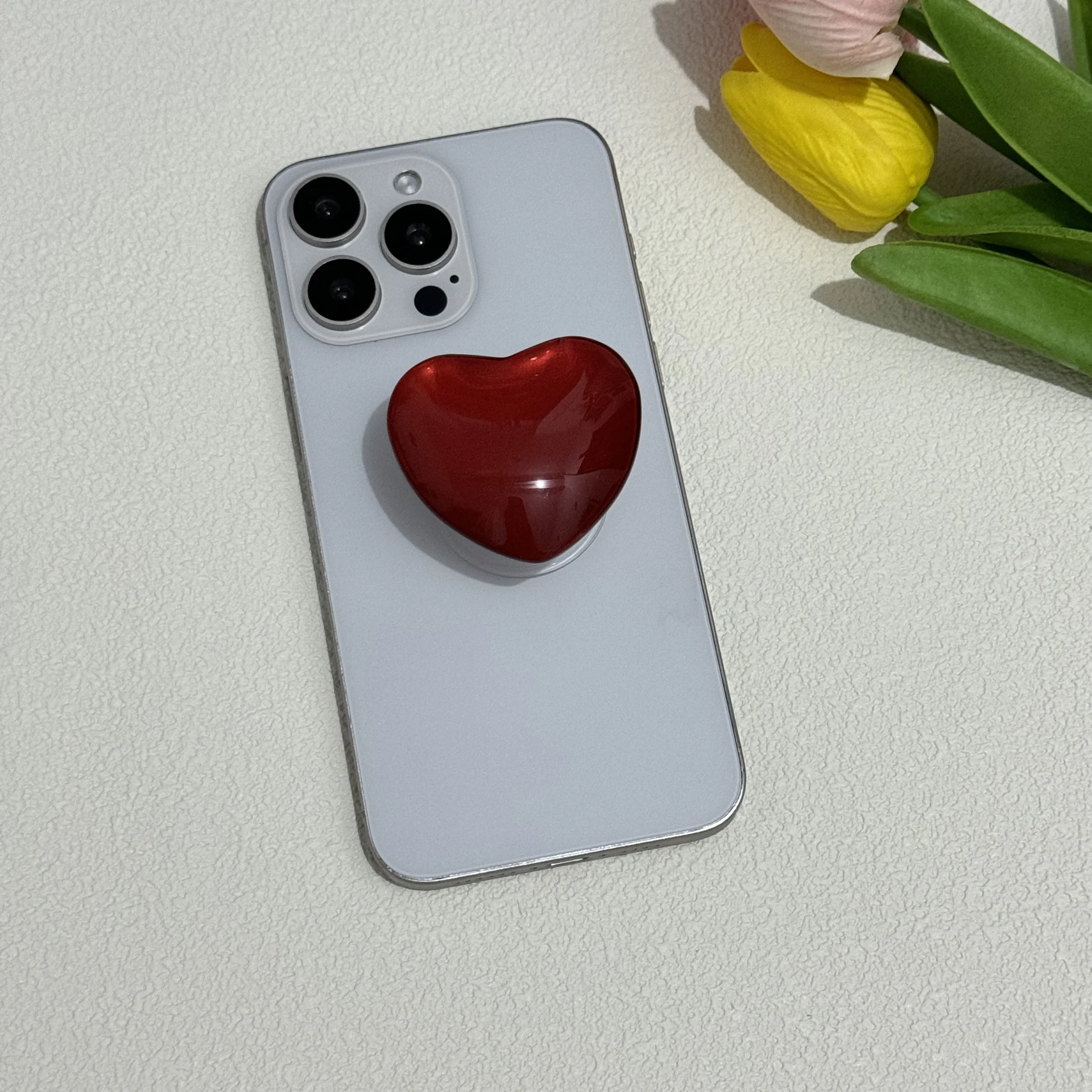 Love Heart Design Foldable Adhesive Phone Stand