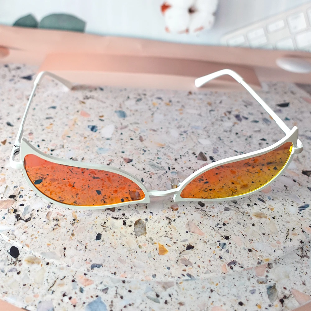 Cosplay Cat Eye Sunglasses Cosplay Donquixote Doflamingo Sun