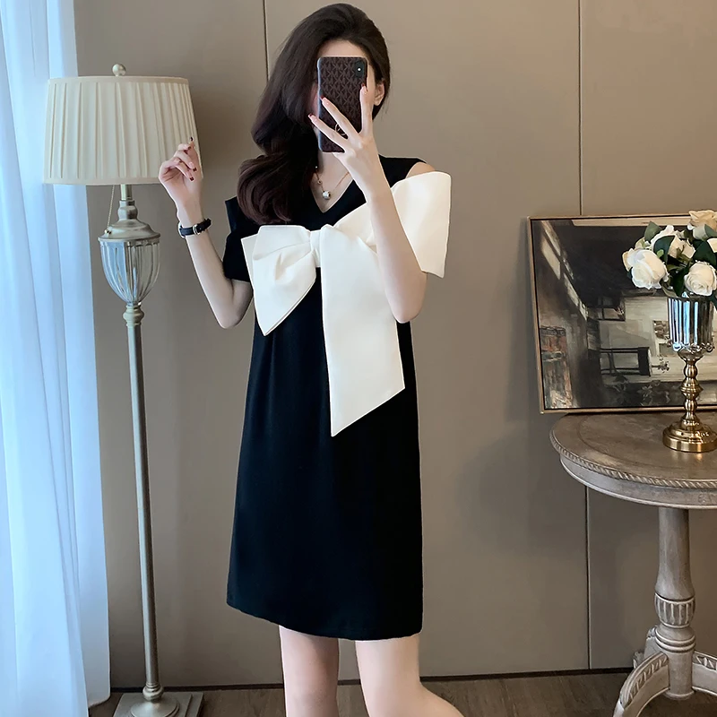 

Женское платье Coigarsam, новинка 2024, шифоновые черные платья во французском стиле с коротким рукавом, бантом и V-образным вырезом