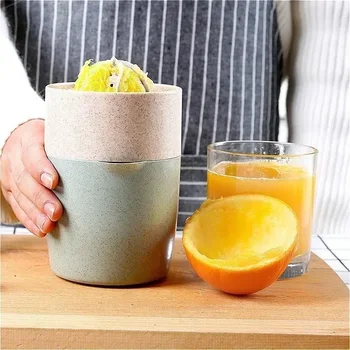 Fruit Manual Juicer Small Fruit Vegetable Household Juicing Cup Student Dormitory Orange As Lemon Juicing Kitchen Small Tools 2