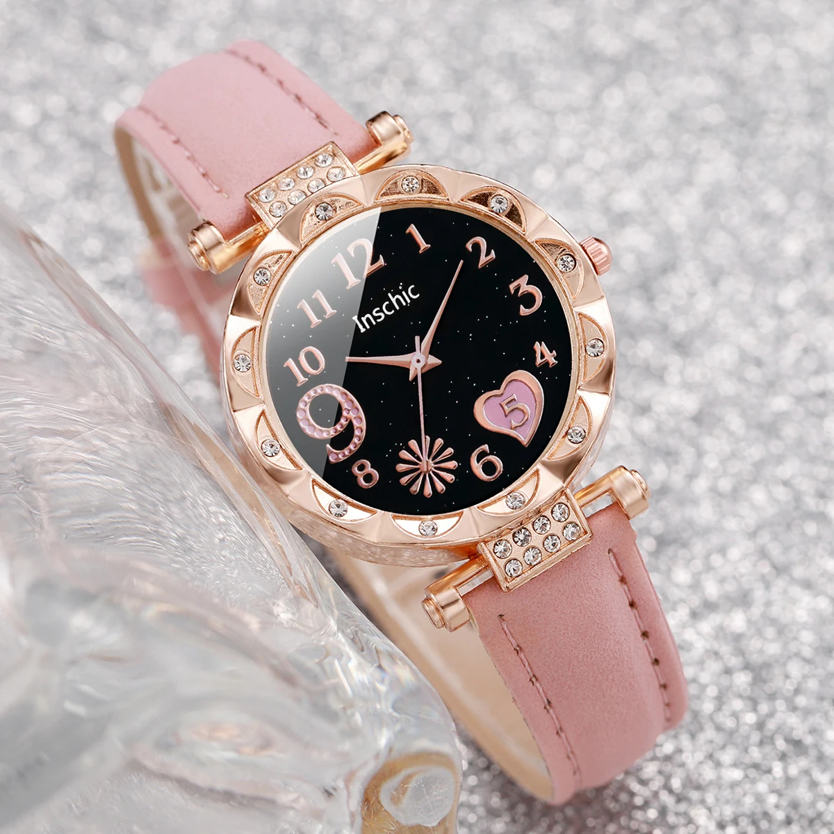 3pcs/set Women Ladies Fashion Leather Strap Heart-shaped Dial Quartz Watch Black White Pink Set 3