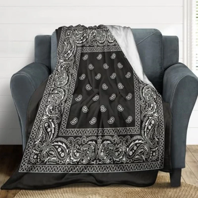 Paisley Plush Throw Blanket 3