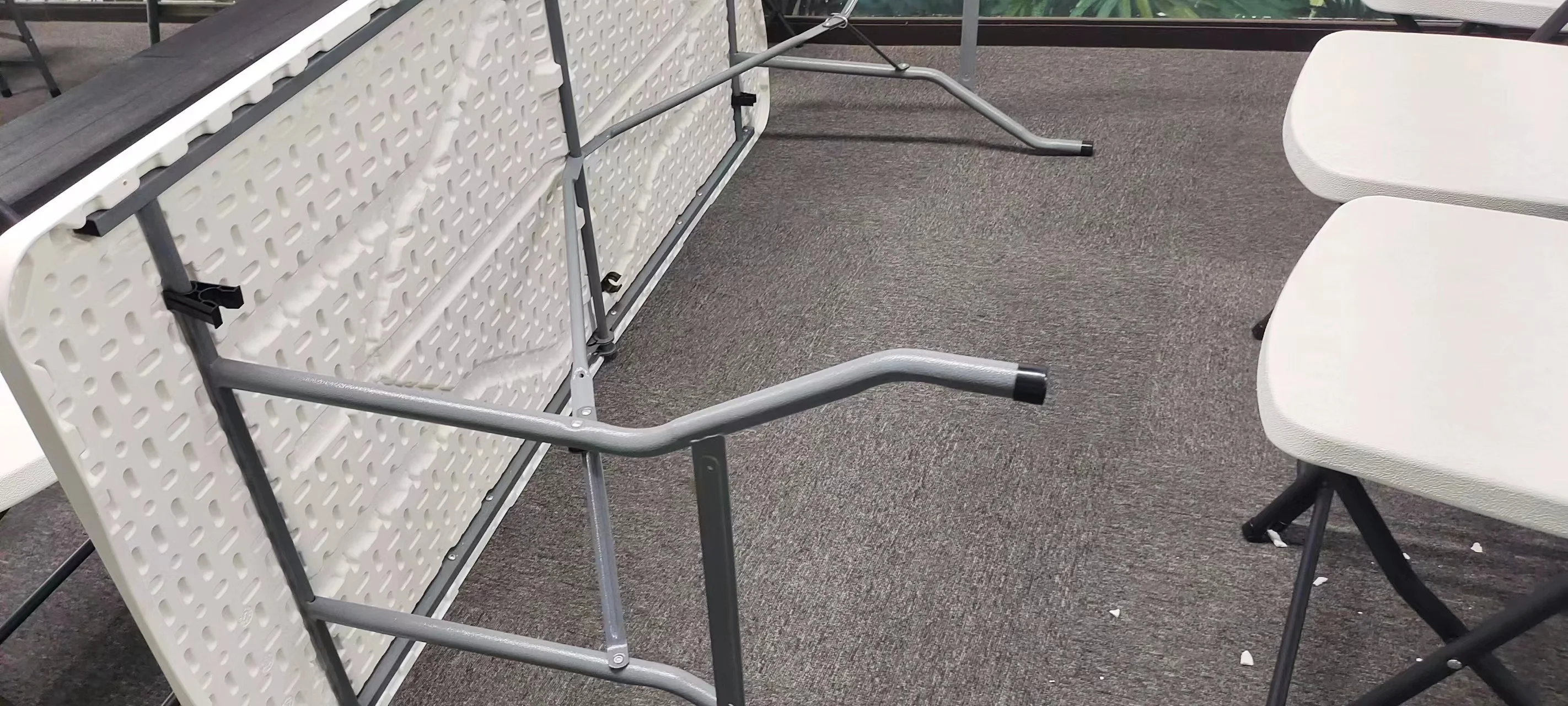 Slide image 373676900c08433389fbf70c4178c355