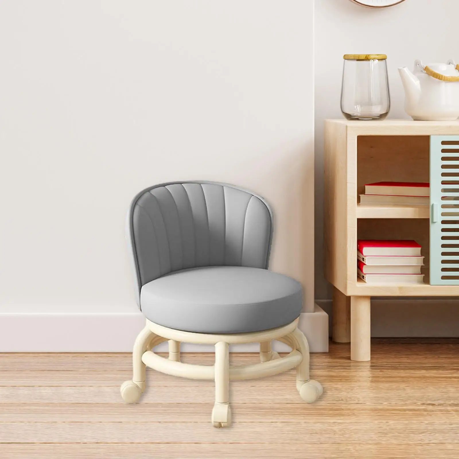 Рисунок 5 - Низкий вращающийся стул