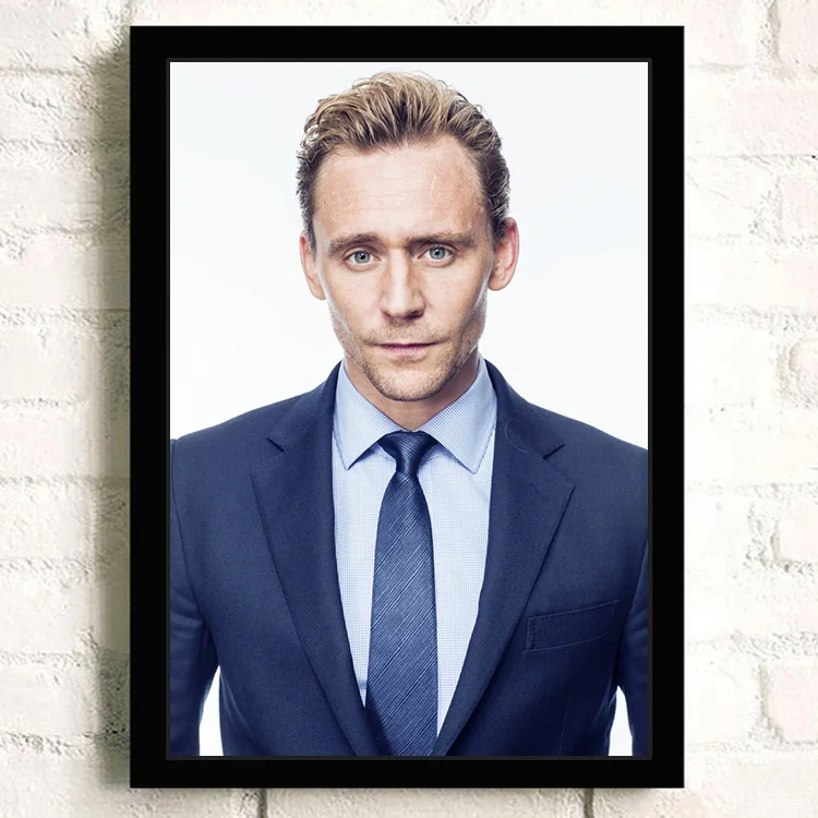 Superhero Tom Hiddleston Movie Star Print Art Canvas Poster For Living Room Decor Home Wall Picture