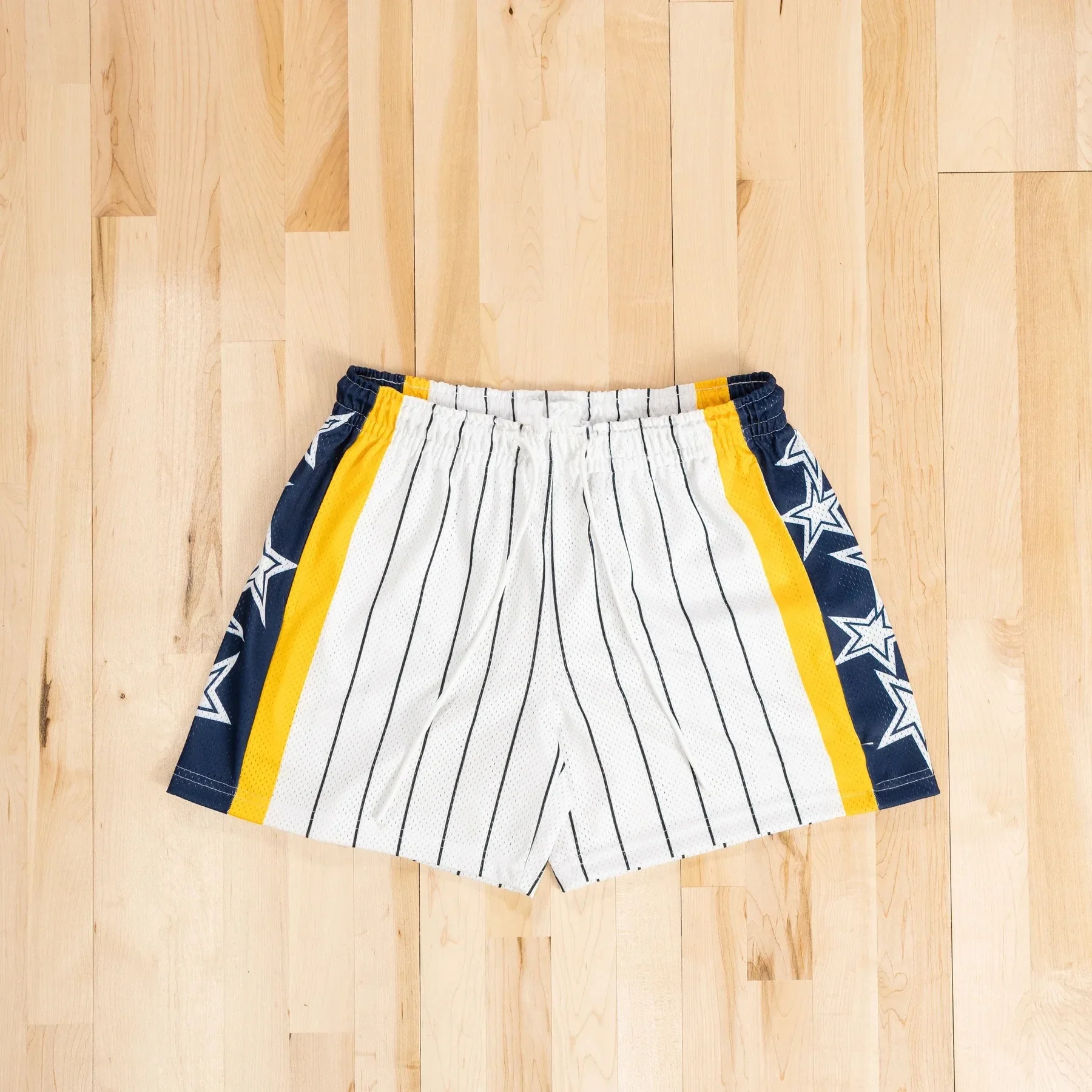 American Style Basketball Shorts Men's Fitness Muscle Sports Five-Quarter Length Breathable Mesh Beach Pants Casual Shorts