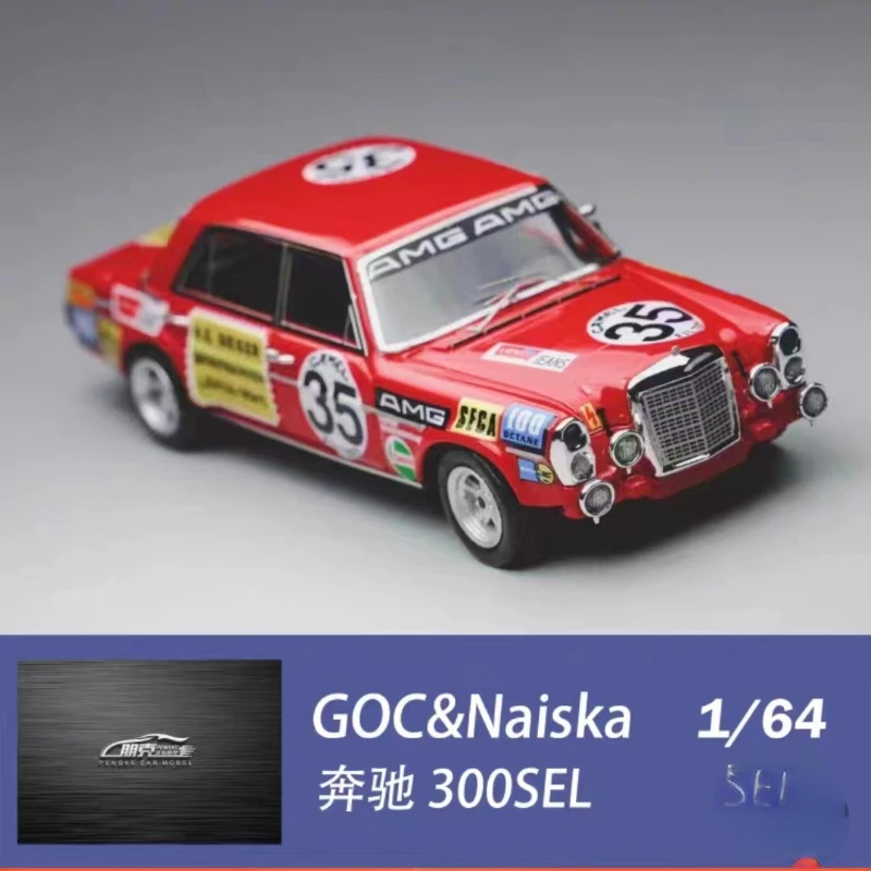 Simulation Car Model Pig High-end Collection Ornament Gift 1/64 Resin GOC Benz 300SEL 6.8 No. 35 Red Model Number Scale Battery