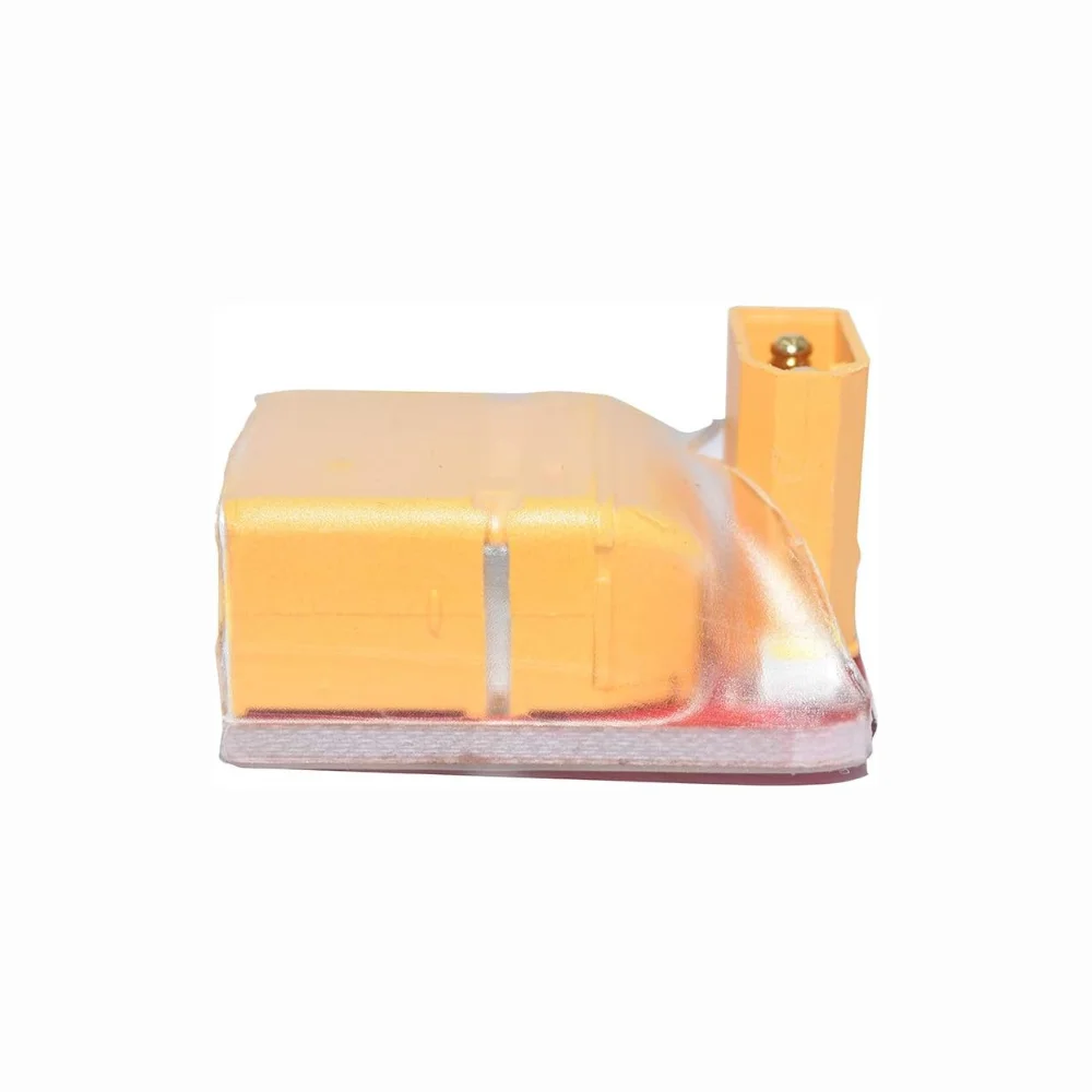 Déchargeur Lipo Killer XT60/XT30 branché sur une batterie RC, prêt à décharger