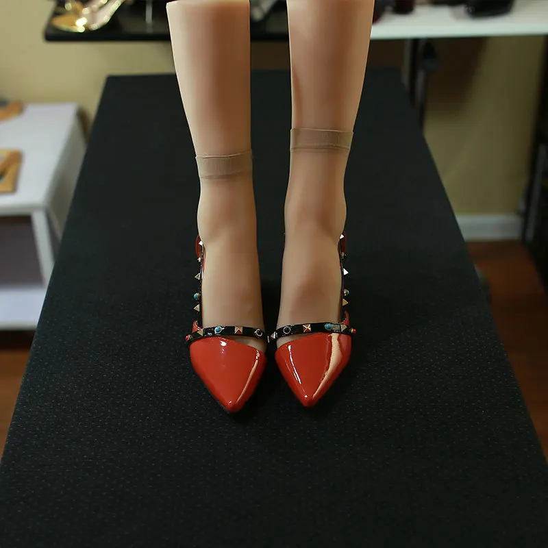 Lifelike Female Foot Model Fake Nail Practice Leg Movie Props Plastic Silicone Feet Stockings Shoes Display Tarsel Bone Ankle T3