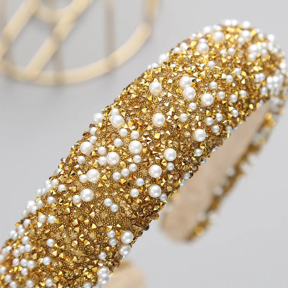 Womens Pearl-inlaid Hair Hoop Retro Fashion Pressed Wide-brimmed Hair Clip