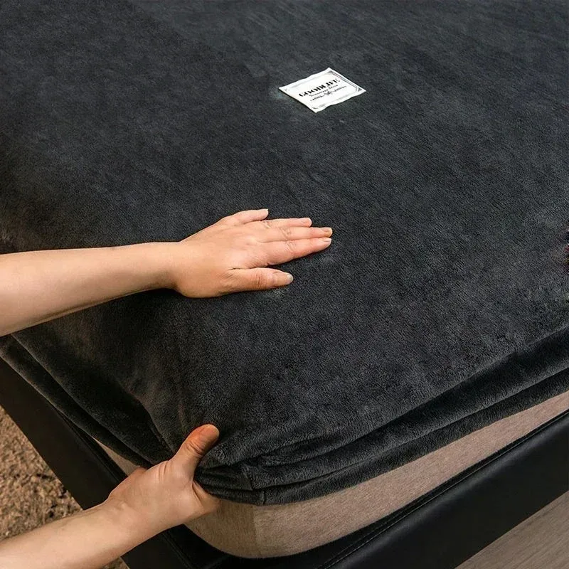 Soft warm plush fitted sheet elastic mattress cover fluffy coral fleece bed linen winter couple luxury double bed bedding 4