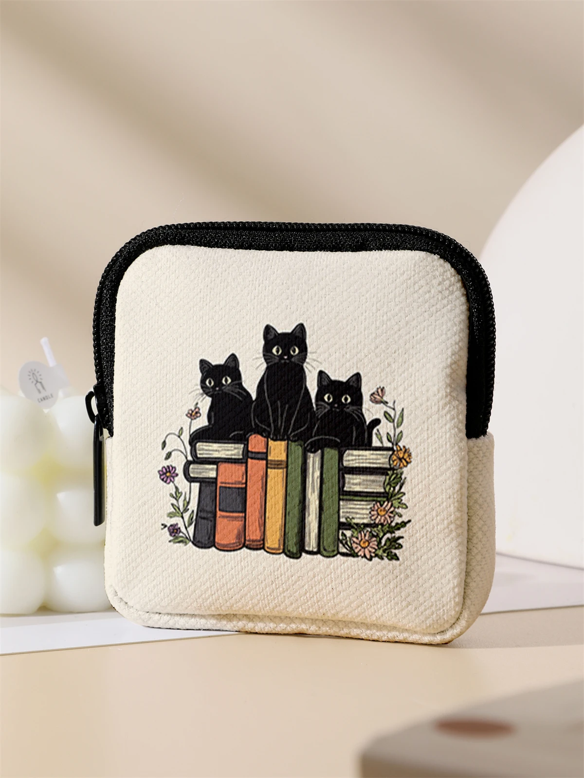 Large capacity coin wallets with book patterns, digital printed wallets, and storage bags are ideal choices for gift giving