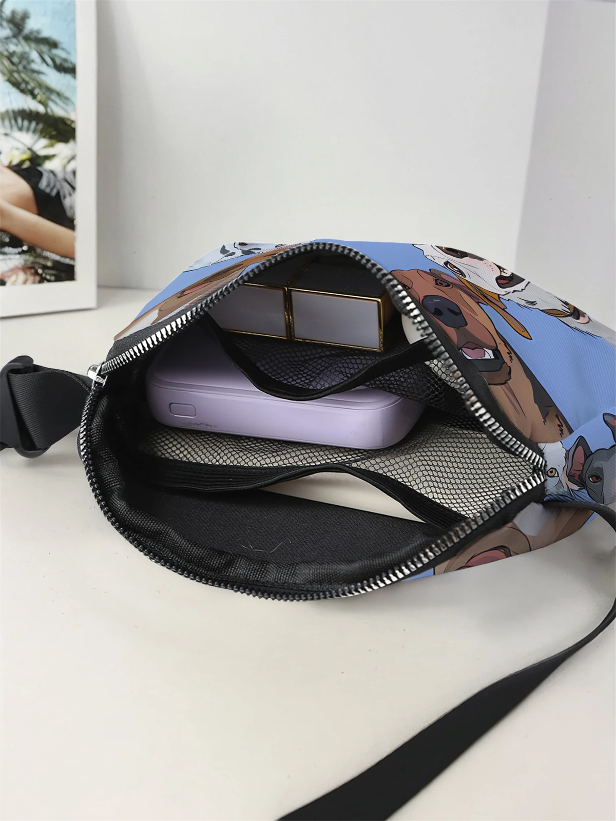 1-piece set, stylish and adjustable cartoon dog pattern crossbody bag, neutral sports waist bag, suitable for running