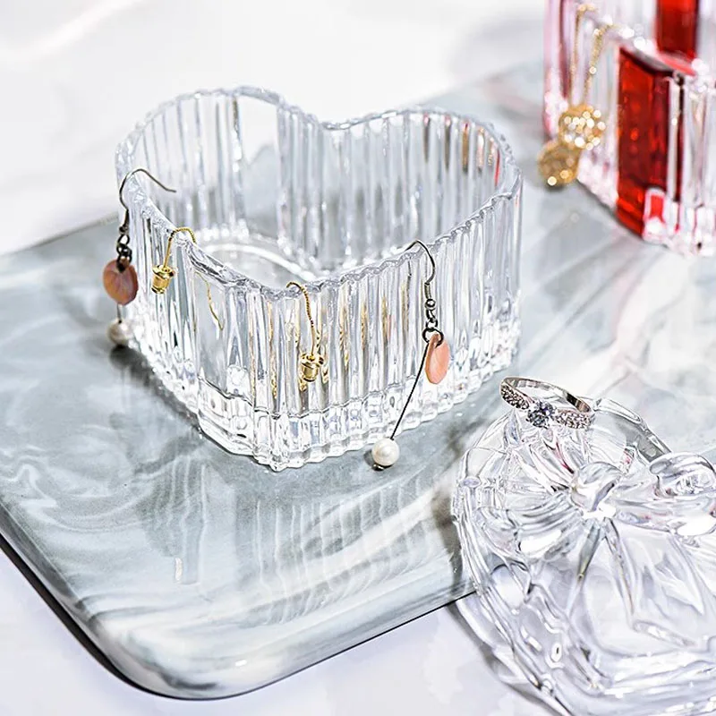 Glass Heart-Shaped Jewelry Box Candy Box with Lid Women's Covered Earrings Necklace Chest Trinket Storage Box Glass Storage Jar