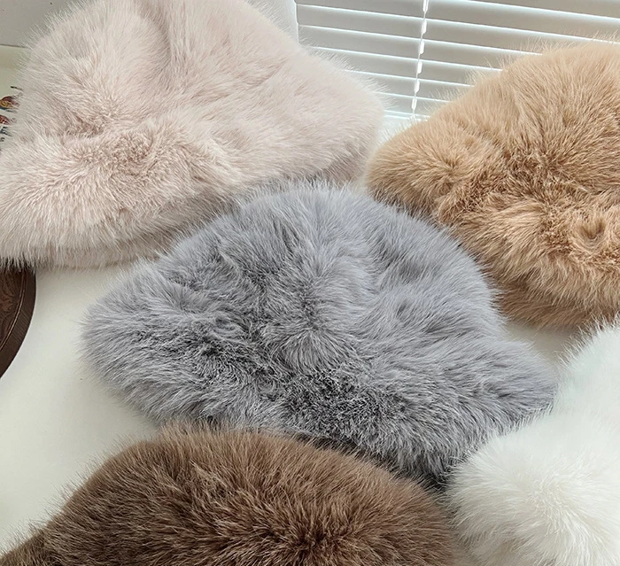 Knocking on Winter Snow Mountain Western Sichuan Tourism Plüsch-Fischer für Frauen, um sich warm zu halten und das Gesicht klein zu zeigen_voghion.com