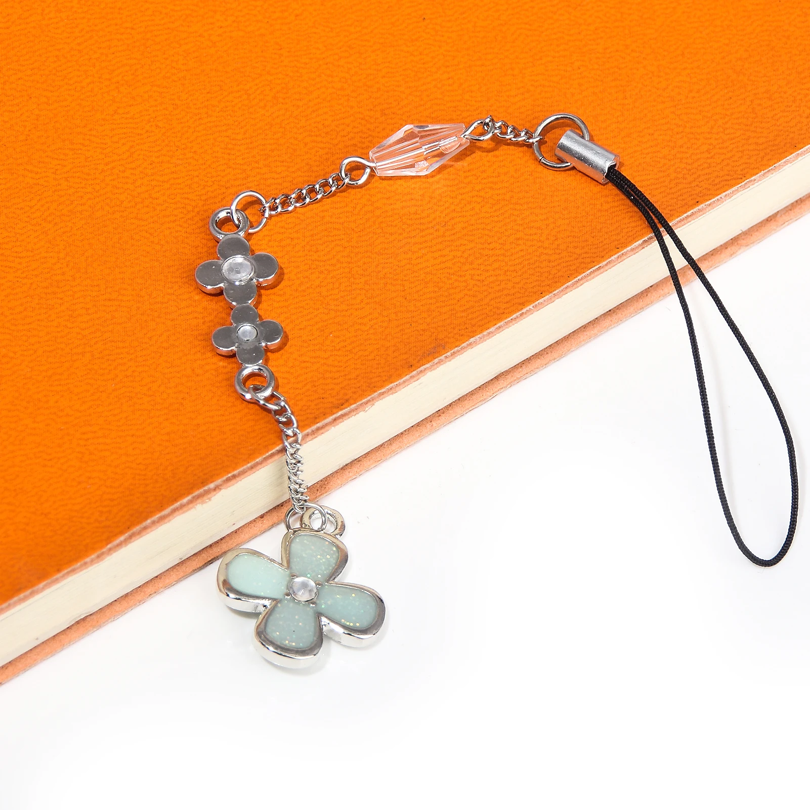 Kimi Ni Todoke Anime Keychain - Kuronuma Sawako & Kazehaya Shouta Cosplay Flower Pendant
