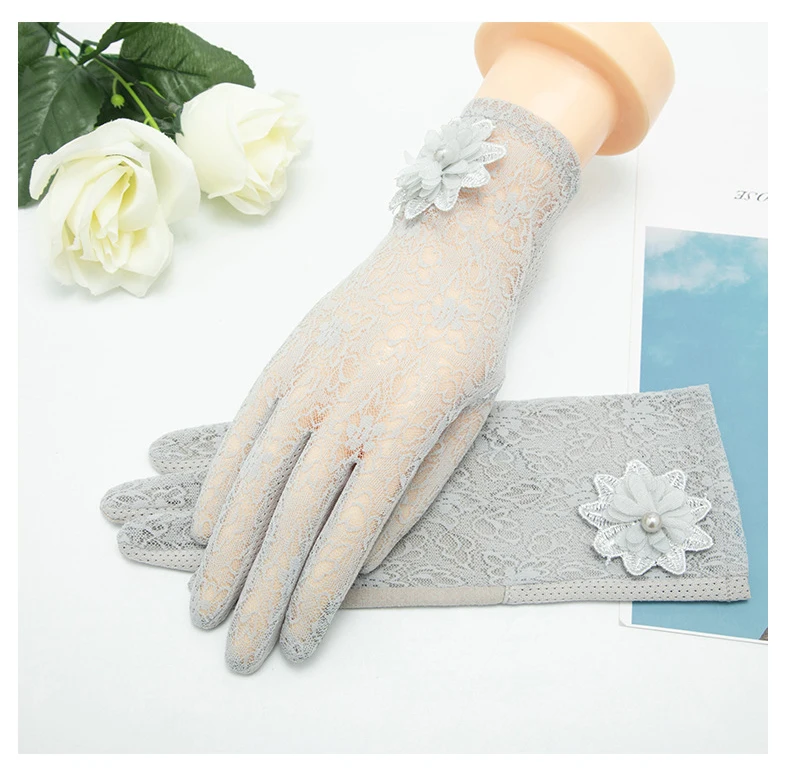 Women's Summer UV Resistant Ice Thin Driving and Cycling Touch Screen Anti Slip Breathable Short Sunscreen Lace Gloves
