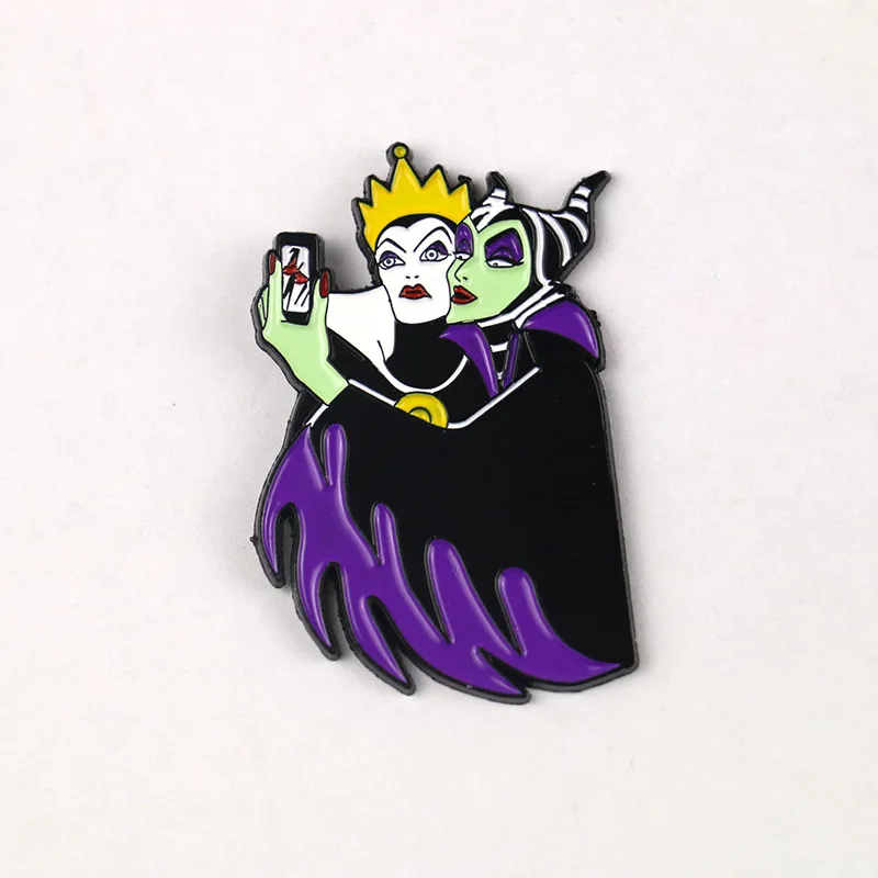 Maleficent Snow White Evil Queen Cosplay Costume Metal Badge Pin Alloy Brooch Accessories Props anime darling zero two code 002 cosplay cartoon costume metal badge pin alloy brooch props gift
