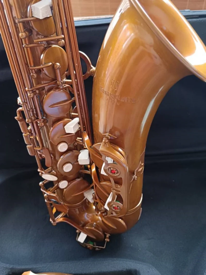 high-quality Tenor Saxophone Antique copper saxophone with box accessories.