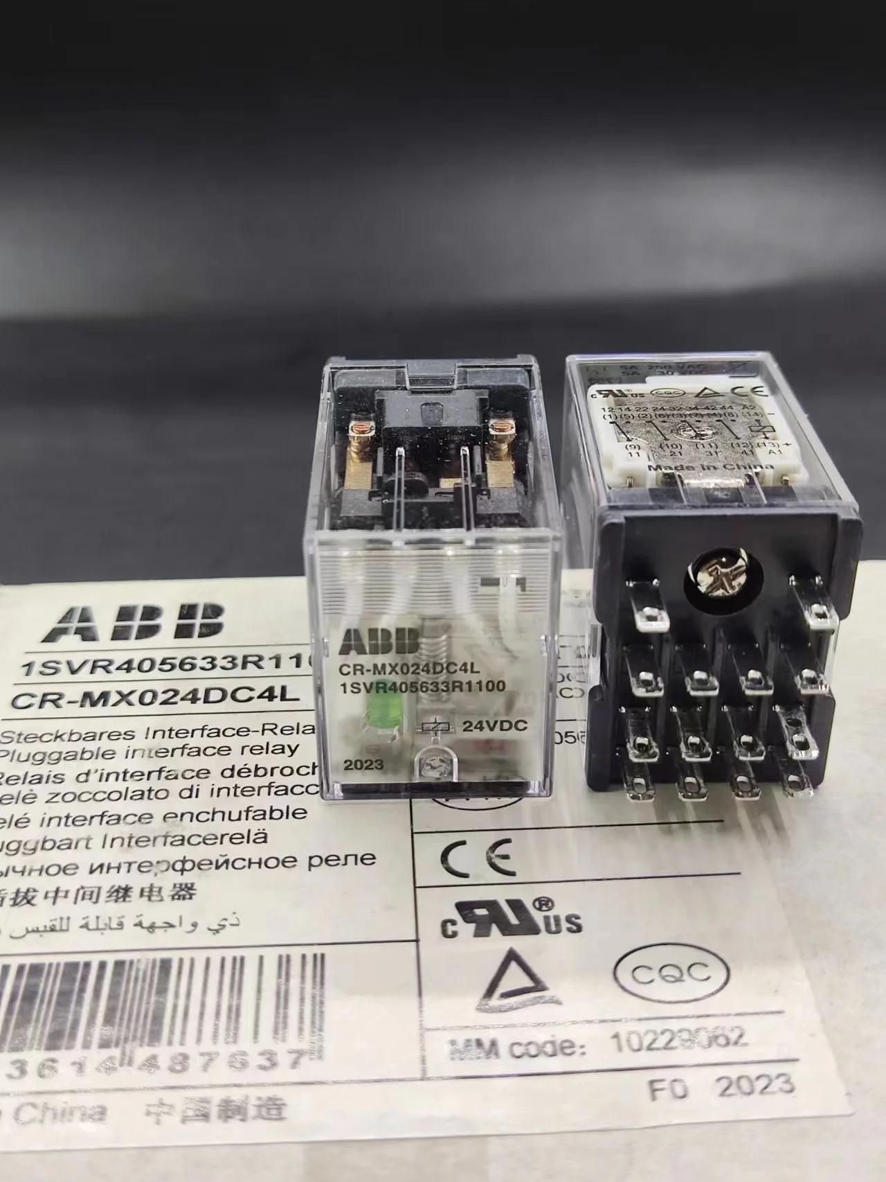 CR-MX024DC4L 중간 릴레이, 5A, 250VAC, 24VDC