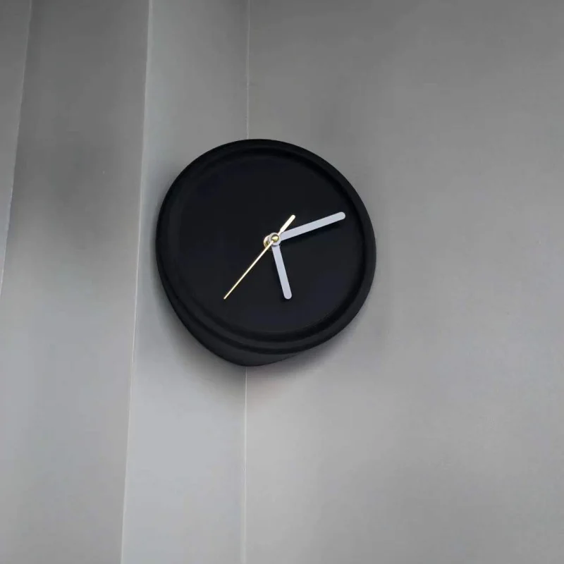 Inside Corner Black