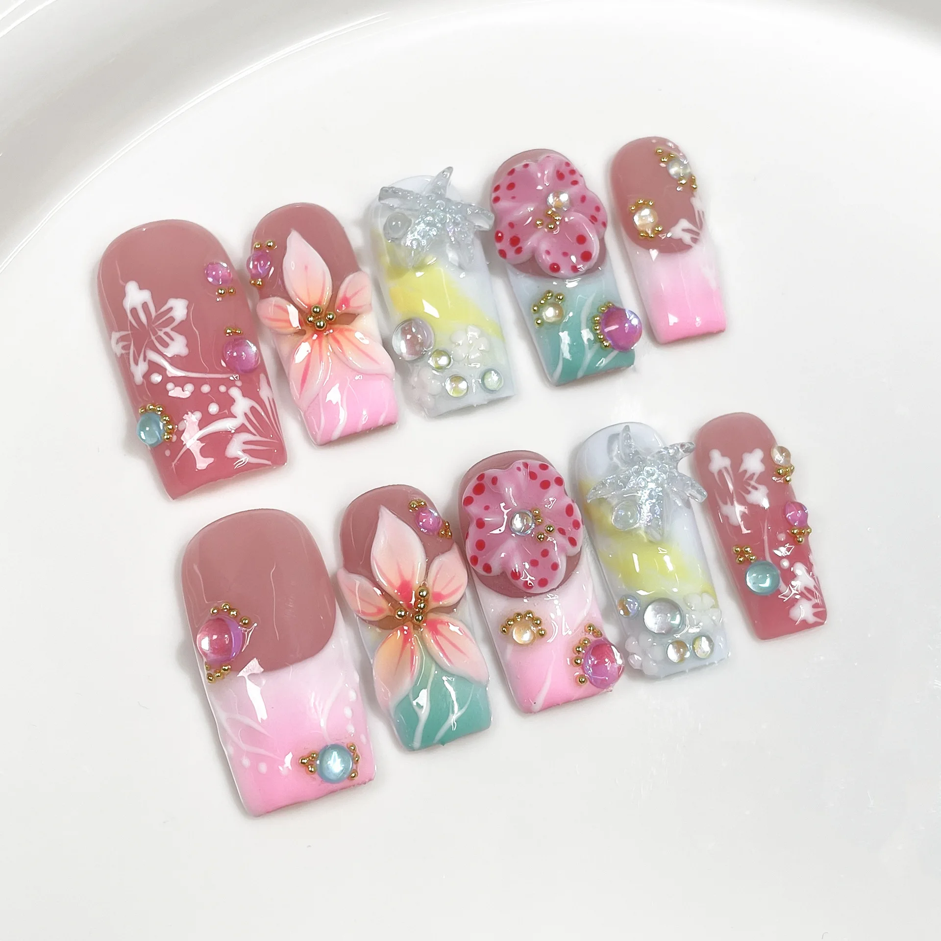 10pcs Handmade Fake Nails Sweet Pink 3D Petals Design Press on Nails Wearable Reusable Ocean Style French Coffin Fake Nail Tips