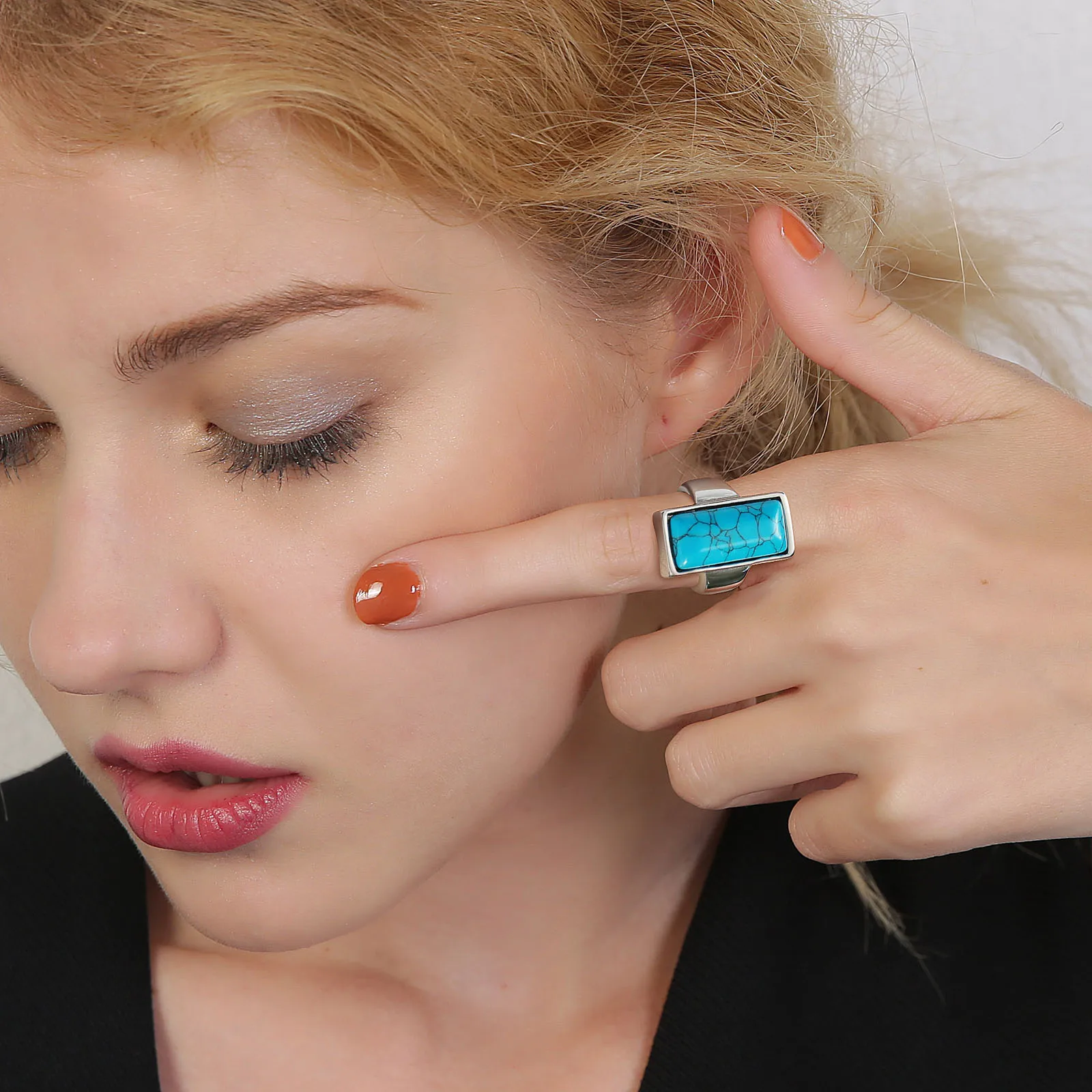 Elegant Vintage Turquoise Bohemian Statement Ring in Stainless Steel