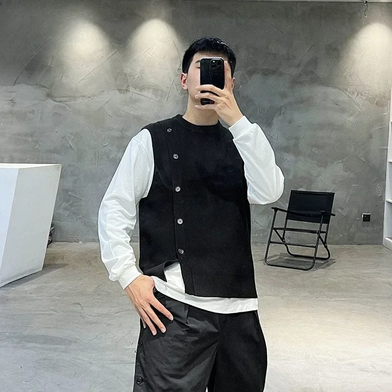 thumbnail image 1 of Suéteres de punto para hombres Chaleco sin mangas Ropa para hombre Cuello redondo Botones Chaleco de cuello redondo Verde Y2k Ropa de calle Over Fit Tejido, 1 of 4
