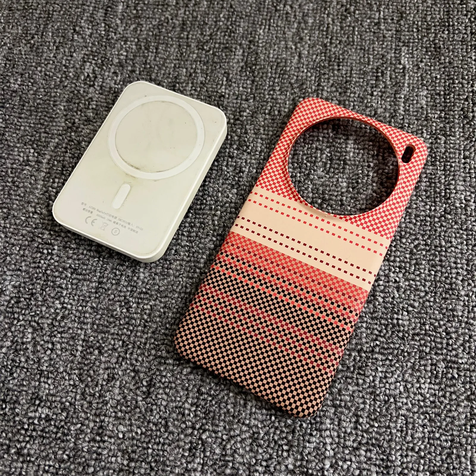 Ultra Thin Magnetic Shockproof Carbon Fiber Kevlar Phone Case